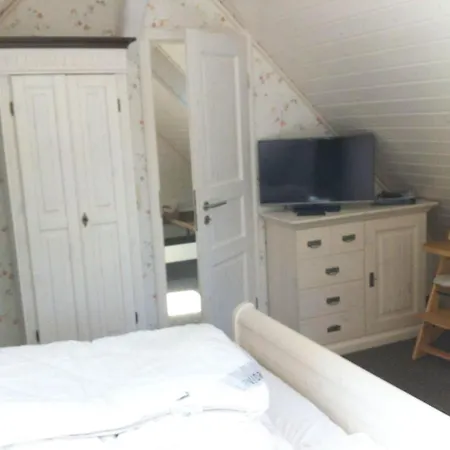 Ferienhaus Rotkappchen * Sellin (Rugen)